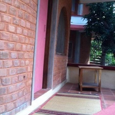 1 Bedroom Guest House In Kuyilapalyam, Puducherry, By Guesthouser Auroville Esterno foto